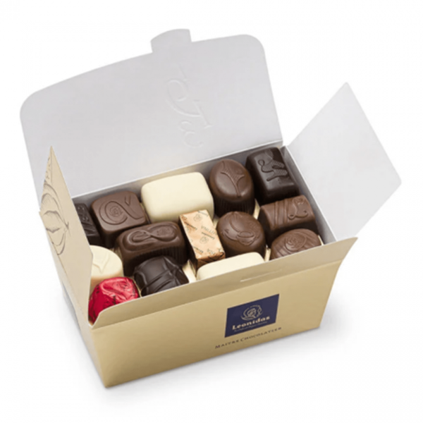 Classique Ballotin 500g 32 praline asortate Leonidas