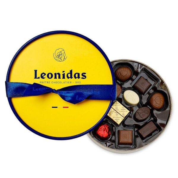 Martisor Dora yellow 22 praline